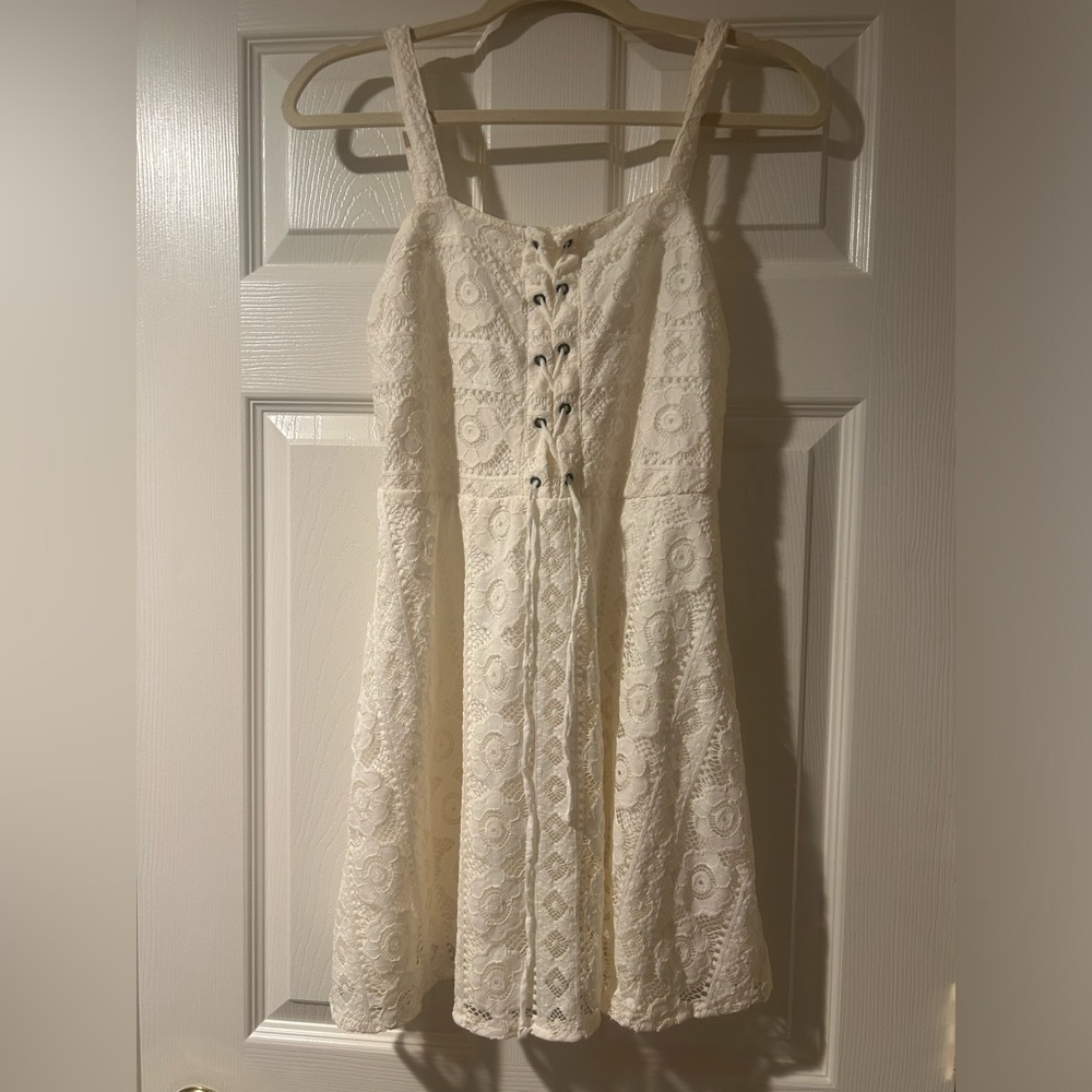 Size Small Aeropostale White Lace Mini Dress